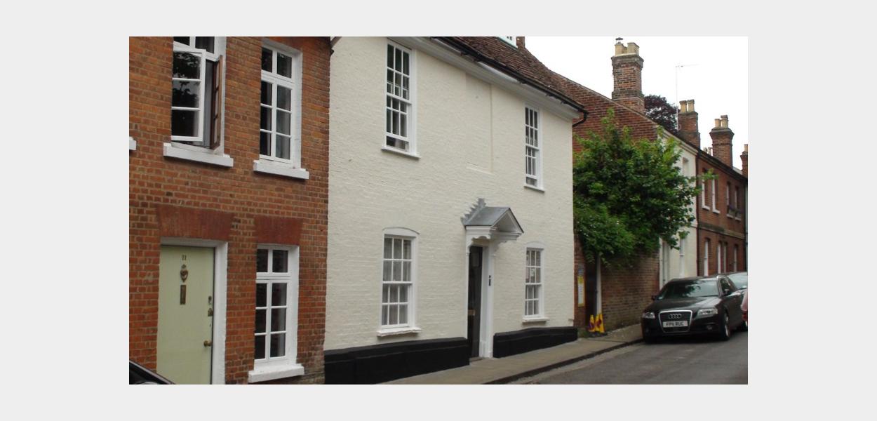 12 St Swithun St pic 1 